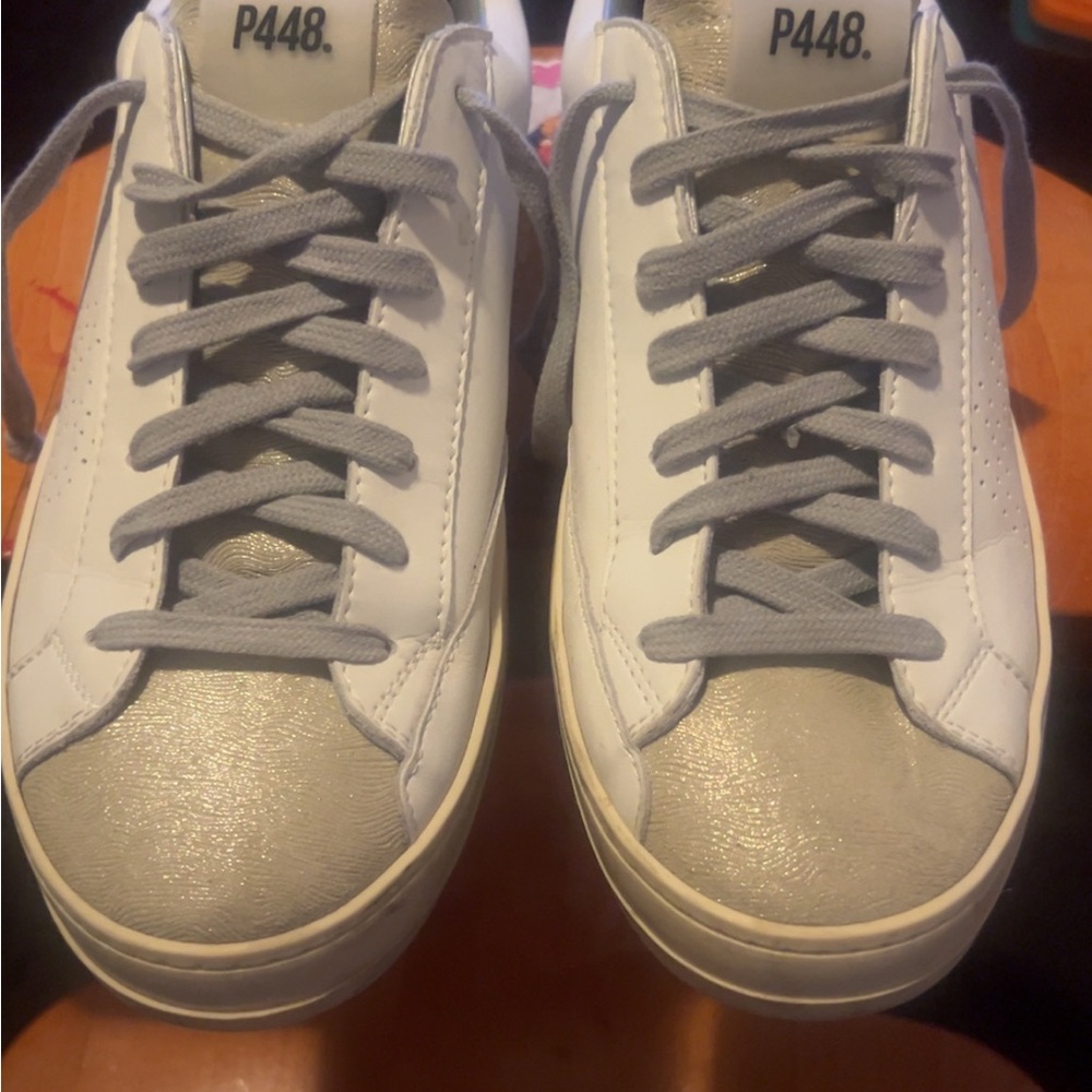 P448 Black and White Insoles